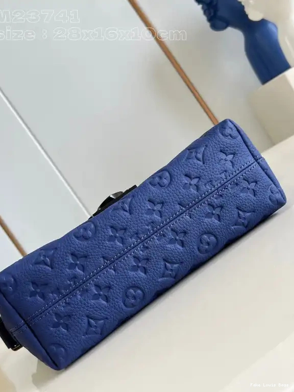 Rep ladies S-Cape VUITTON Messenger-28*16*10cm LOUIS 0623